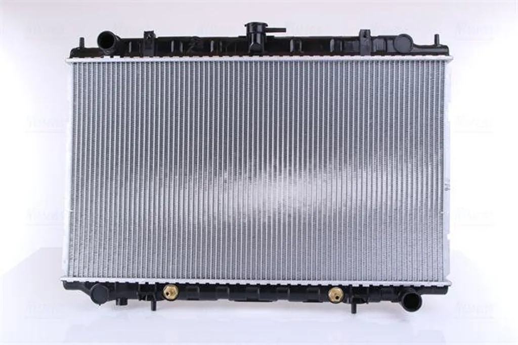 Radiateur moteur NISSENS 67352 pour Nissan Cefiro et Maxima OE 214100L810