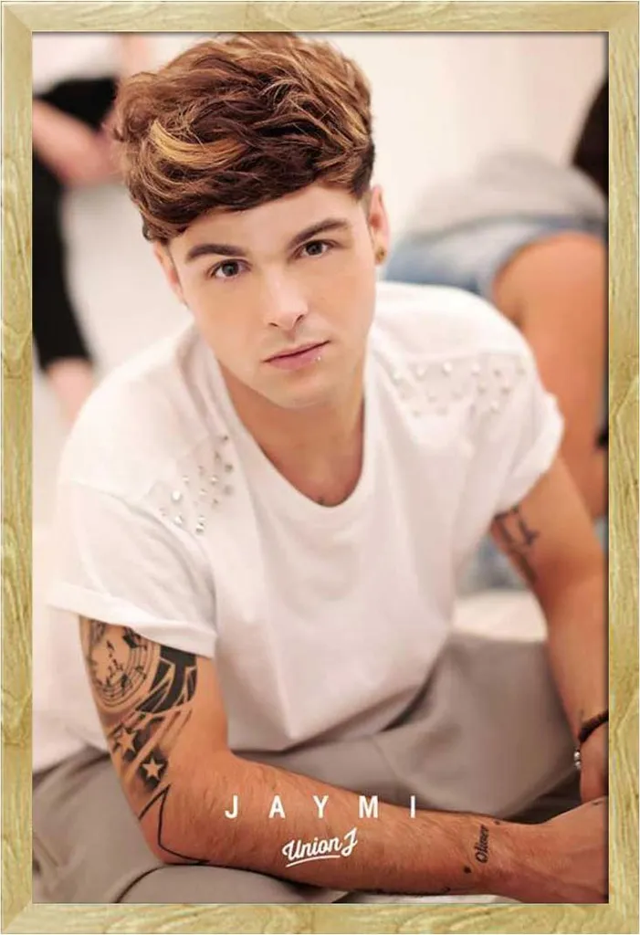 Cadre Photo avec Poster Union J Jaymi 61x91.5 cm Finition Bois de Hêtre