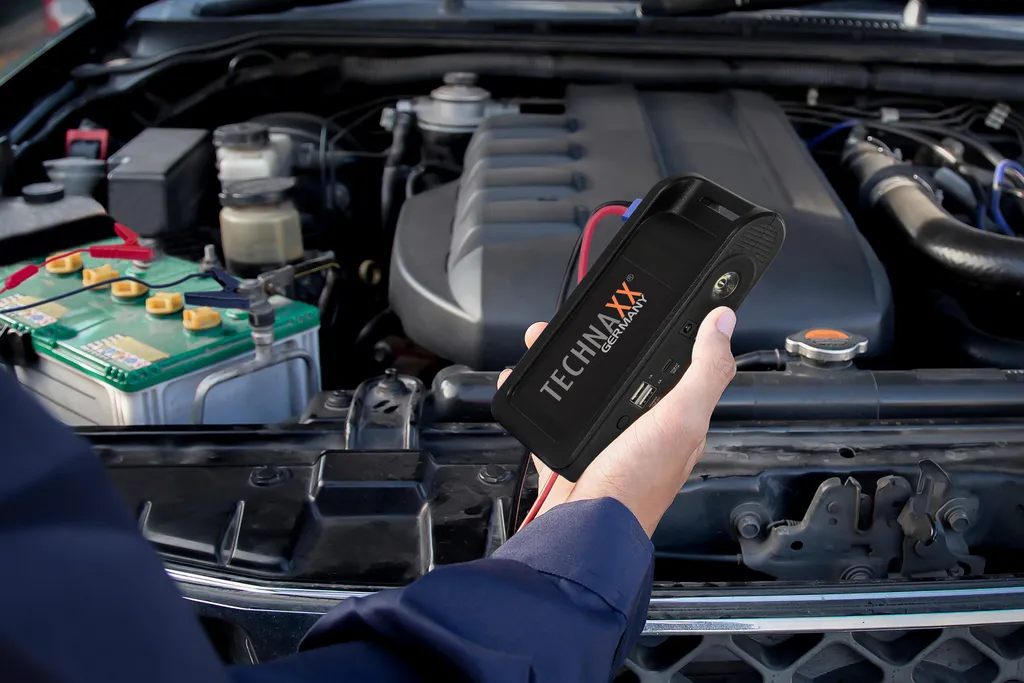 Jump Starter Technaxx TX-218 : La Solution pour les Pannes de Batterie - 7