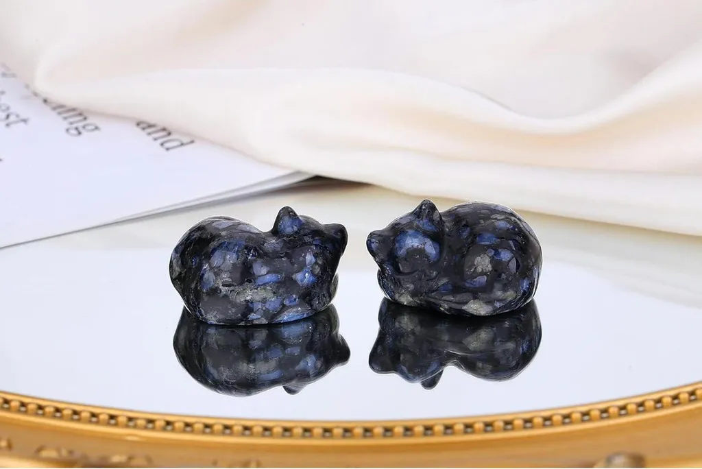 Chat en labradorite bleue 4cm aux reflets irisés - Sculpture faite main - 3