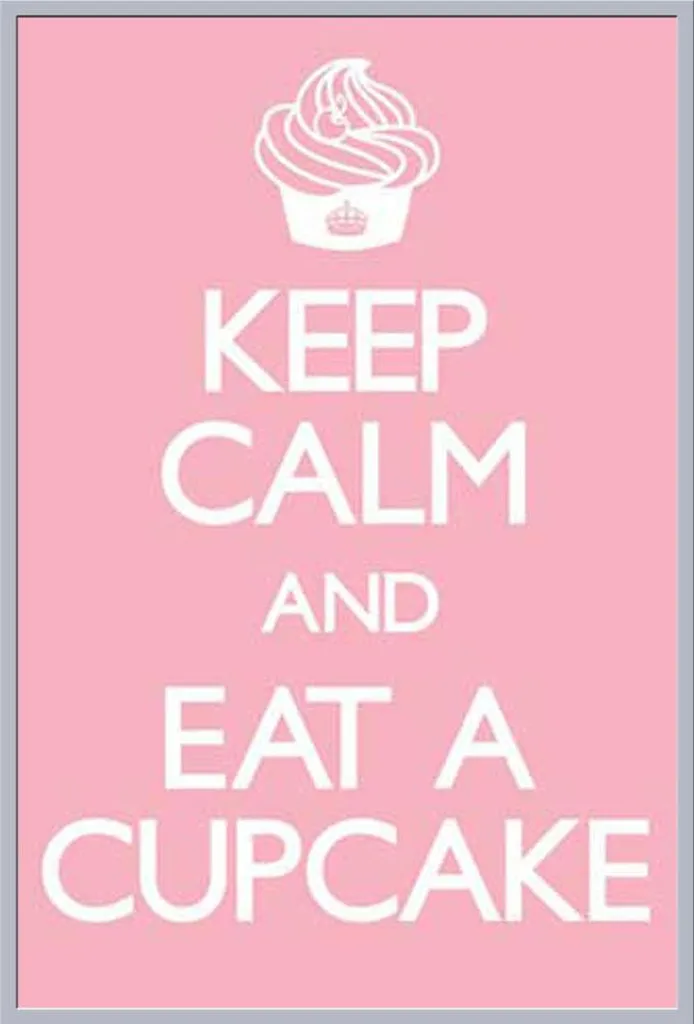 Cadre Photo Argenté 61x91,5 cm et Poster Cupcake : Déco Prête à Accrocher