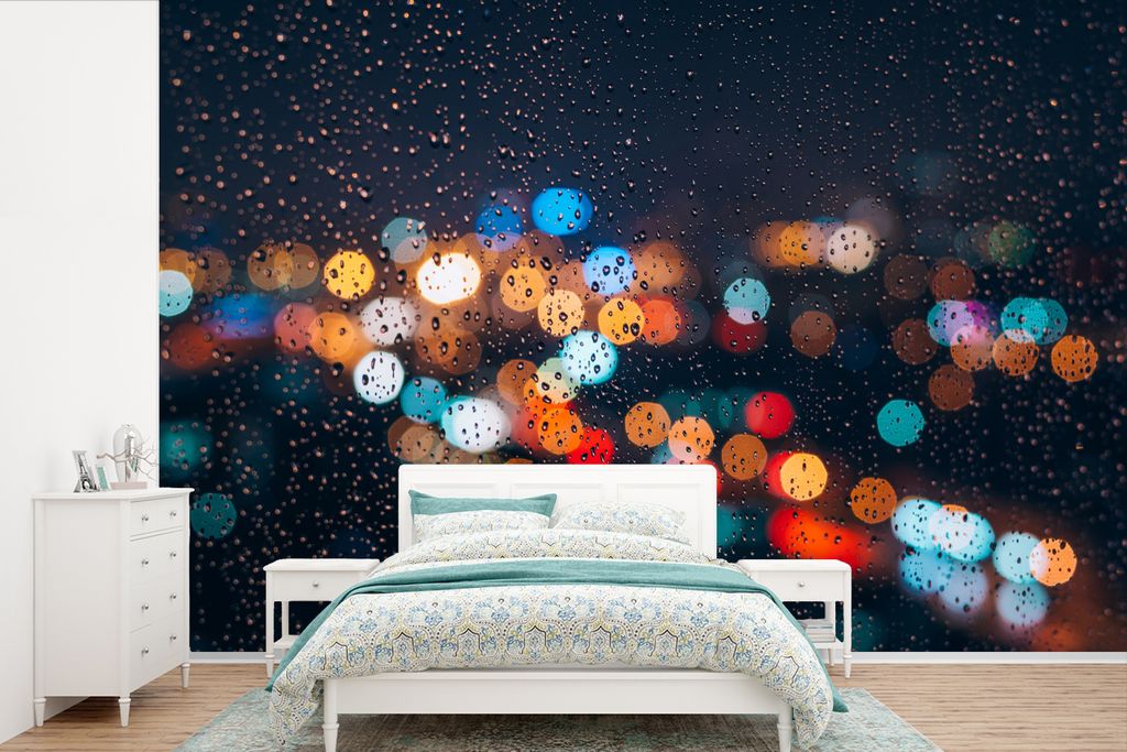 MuchoWow Fototapete für Wohnzimmer oder Schlafzimmer Wandtapete Vinyl Motivtapete Unscharfe Lichter mit Makroregen im Vordergrund - 525x350 cm -...