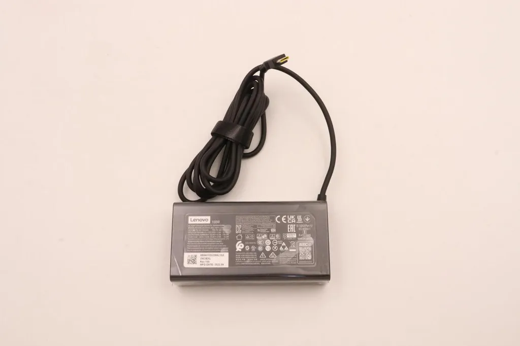 Chargeur Ordinateur Portable Lenovo 100W USB-C pour Bureau et Voyage
