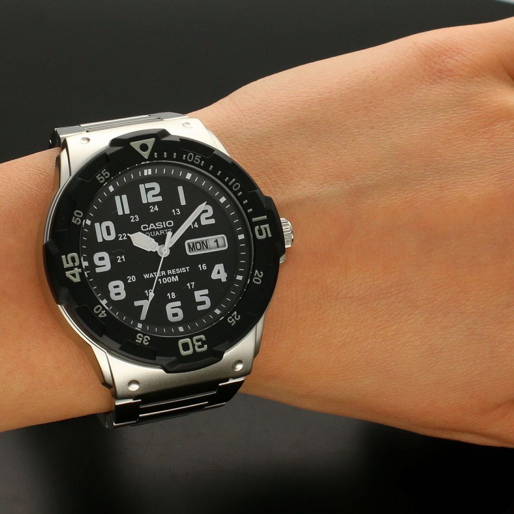 Casio Uhr Armbanduhr MRW-200HD-1BVEF Edelstahlarmband Produktbild 6
