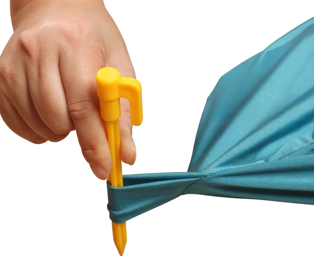 Voile d'ombrage de plage léger en polyester avec ancrages de sable 2m