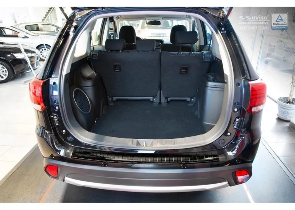 Seuil de pare-chocs arrière en inox pour Mitsubishi Outlander III (ZJ)