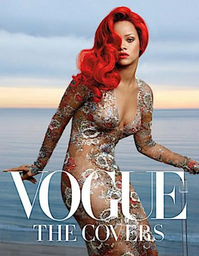 Livre Vogue The Covers : trouvez enfin l'idée cadeau mode idéal et chic