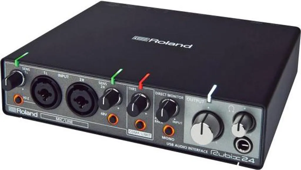 Roland Rubix24 avec Préamplis Faible Bruit et Compresseur Matériel