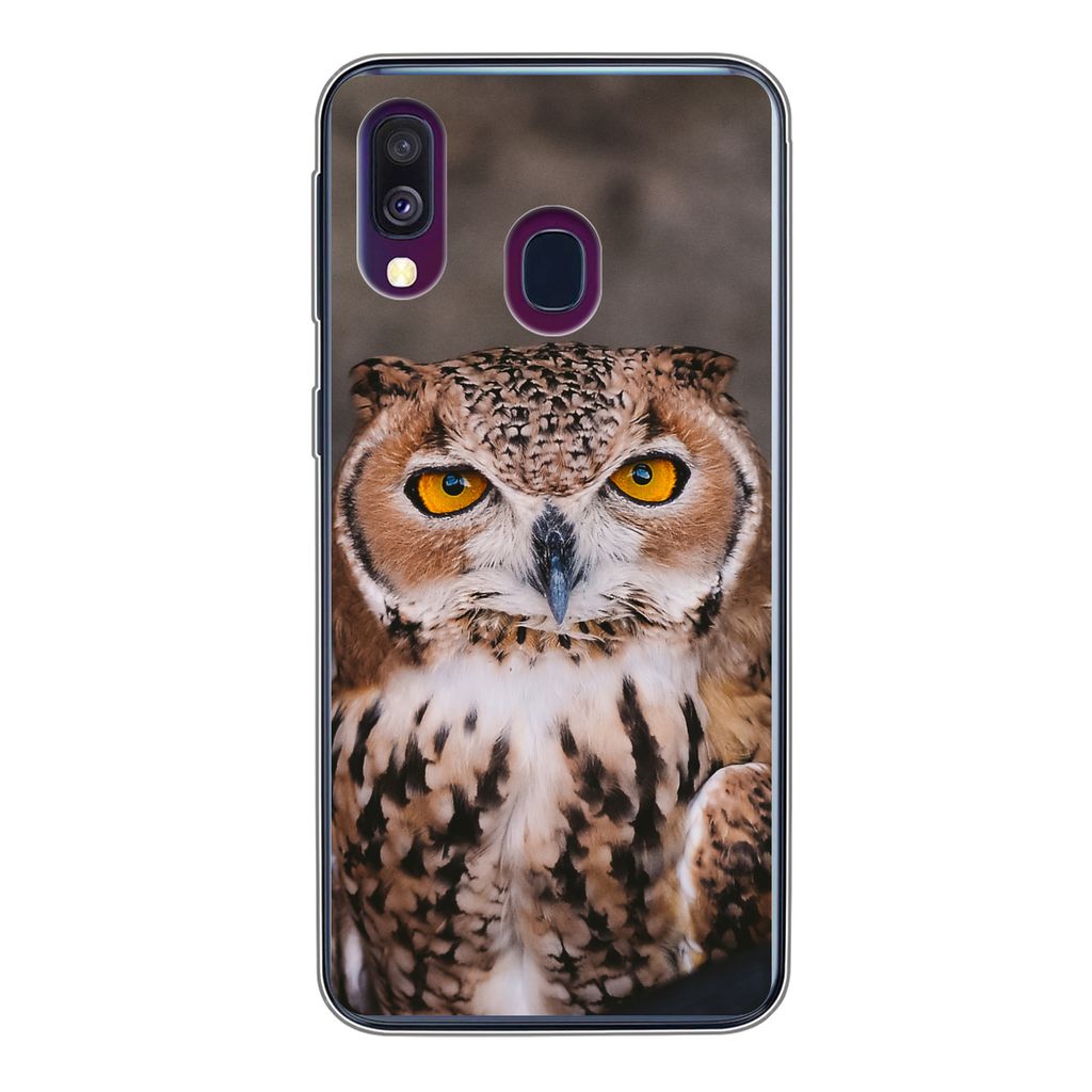 MuchoWow Handyhülle Schutzhülle Hülle für Samsung Galaxy A40 Braune Eule schaut direkt in die Kamera Silikon Softcase Handy Hülle - Handy-Ta...