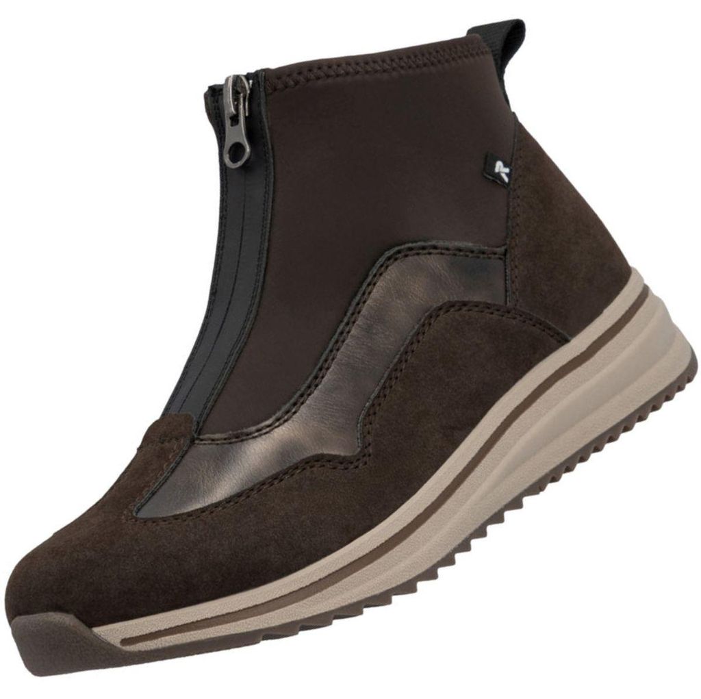 Auf dem Bild ist ein brauner Stiefel zu sehen der eine Schnürung und eine robuste Sohle hat. Der Stiefel wird von der rechten Seite gezeigt.