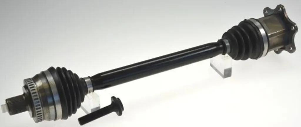Arbre de transmission haute performance SPIDAN 24815 Audi A4 8E0407271BN