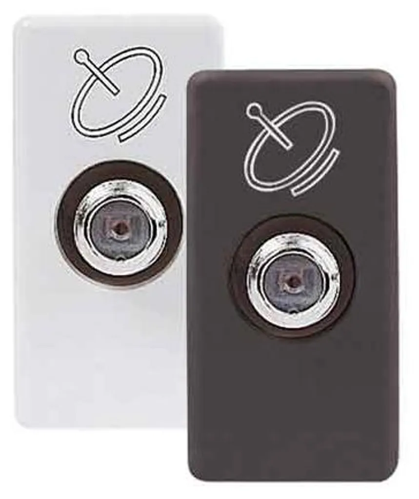 Prise TV coaxiale noire Gewiss GW21391 blindée pour signal HD fluide