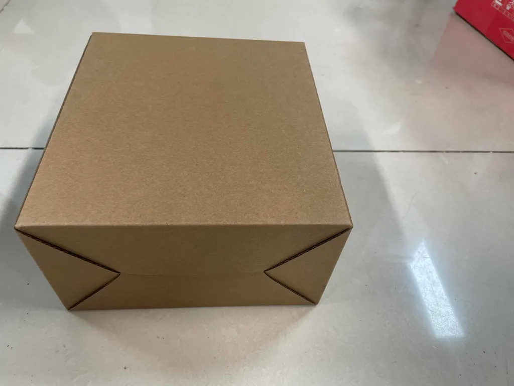 Macchina per stampa a caldo, cappellino con visiera a becco d'anatra, cappellino da baseball con logo stampato in piccolo formato, dispositivo portatile