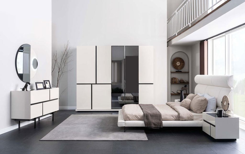 Weißes Schlafzimmer Set Doppelbett Kleiderschrank 2x Nachttische Spiegel