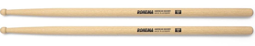ROHEMA Step 707 Hickory Trommelstock, 410 mm Länge, 13.8 mm Durchmesser, runde Spitze, griffige Lackierung
