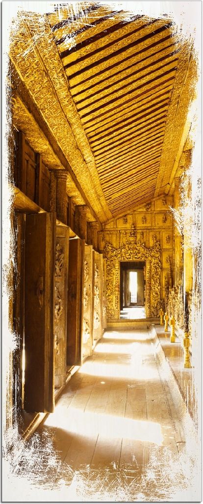 Wallario Kunstdrucke Wandbilder Holz in : Brillante Farben, Größe 50 x 125 cm Motiv Buddhistischer Tempel aus Holz - Mandaley