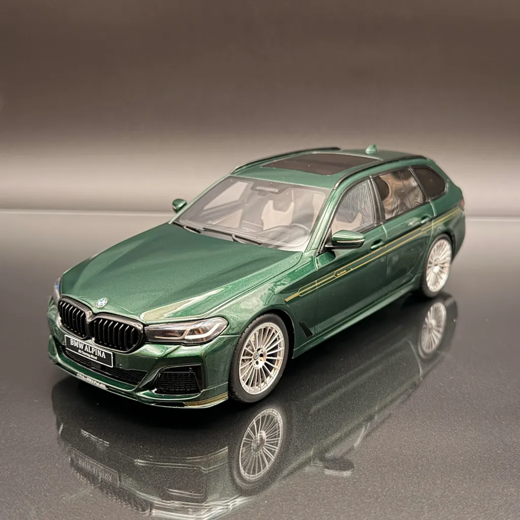 Voiture de Collection BMW Alpina B5 Touring G31 GT Spirit Miniature 1:18