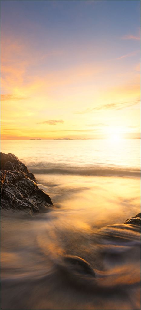 Türtapete Türposter Sonne über dem Meer mit Felsenlandschaft - Größe: 93 x 205 cm