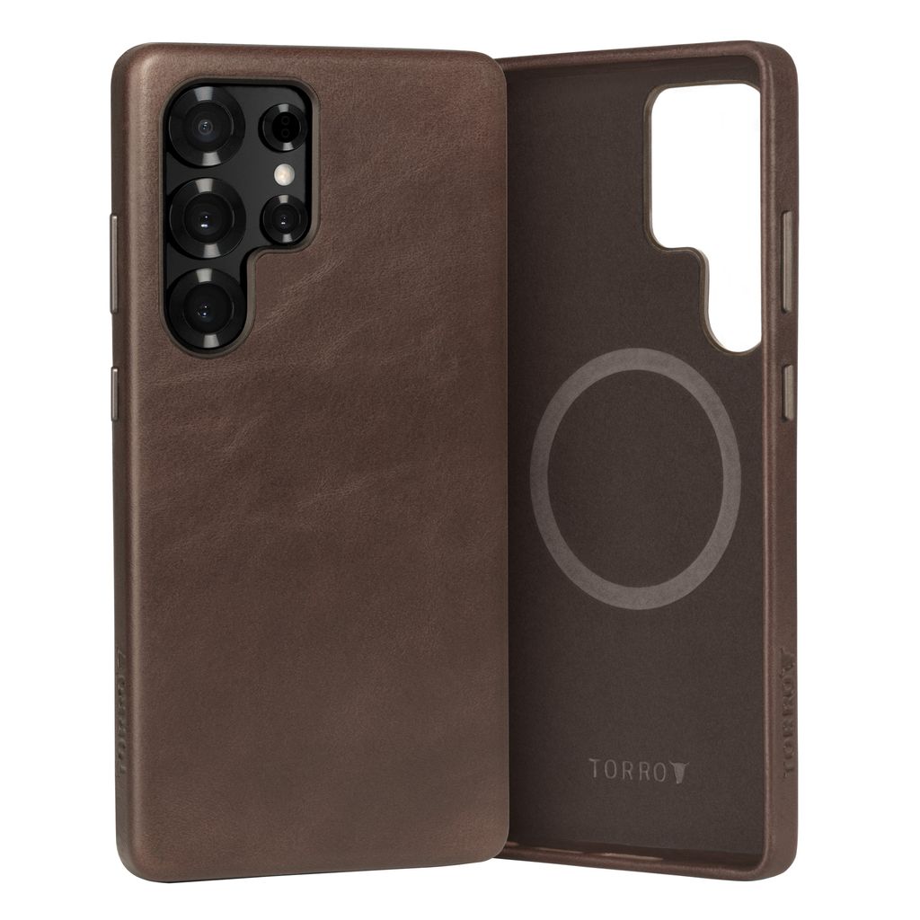 A brown leather phone case is shown from the front and back, with the inside of the case visible.