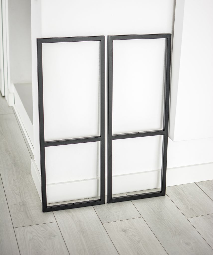 Schwarze Metall-Wandhalter für Regale 90x30cm – 2er Set Produktbild 