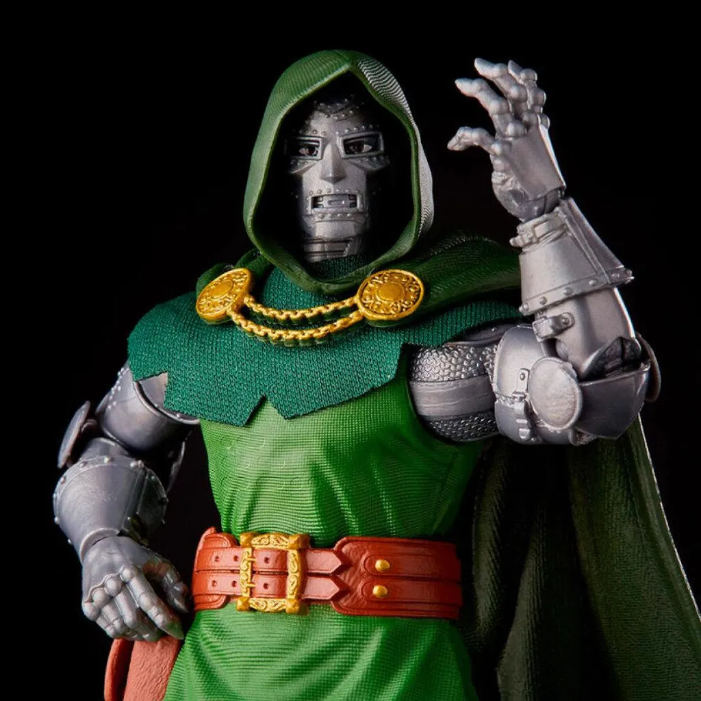 Figurine Dr Doom Marvel 15 cm : Le Cadeau Parfait pour Fan de Comics - 2