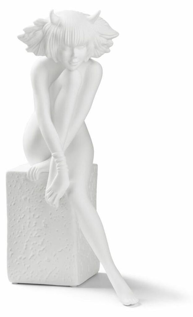 Goebel Figur Christel Zodiacs Sternzeichen Stier weiblich, Immagine del prodotto 