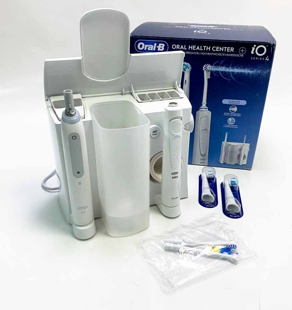 Oral-B iO4 & OxyJet, Erwachsener, Rotierende-vibrierende Produktbild 