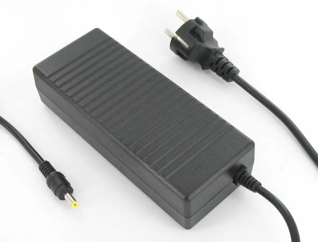 Power Supply 120W Blu-Basic per Laptop Gaming - Energia senza Limiti