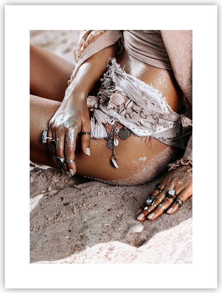 Poster - Poster ohne Rahmen - Sand Frau Schmuck - 30x40 cm - Wand Bild - Wanddeko - Wandbilder - Kunstposter - Wandposter - Bilder - Kunstdruck - W...