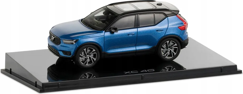 Regalo Esclusivo: Volvo XC40 Modellino 1:43 Originale Bursting Blue