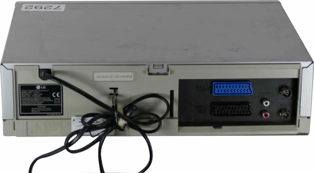 Télécommande de remplacement LG LV3791 pour combiné DVD VCR noir mat - 2