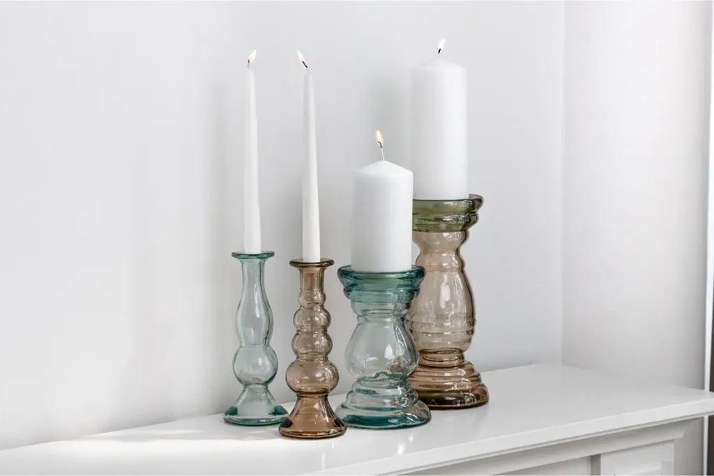 Décoration de table avec 6 photophores en verre pour bougies à réchaud