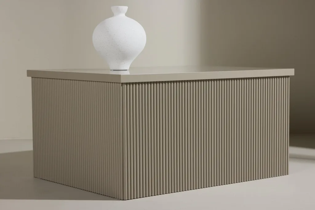 Table d'Appoint Lenox Beige en Métal et Bois - Finition Mate Premium