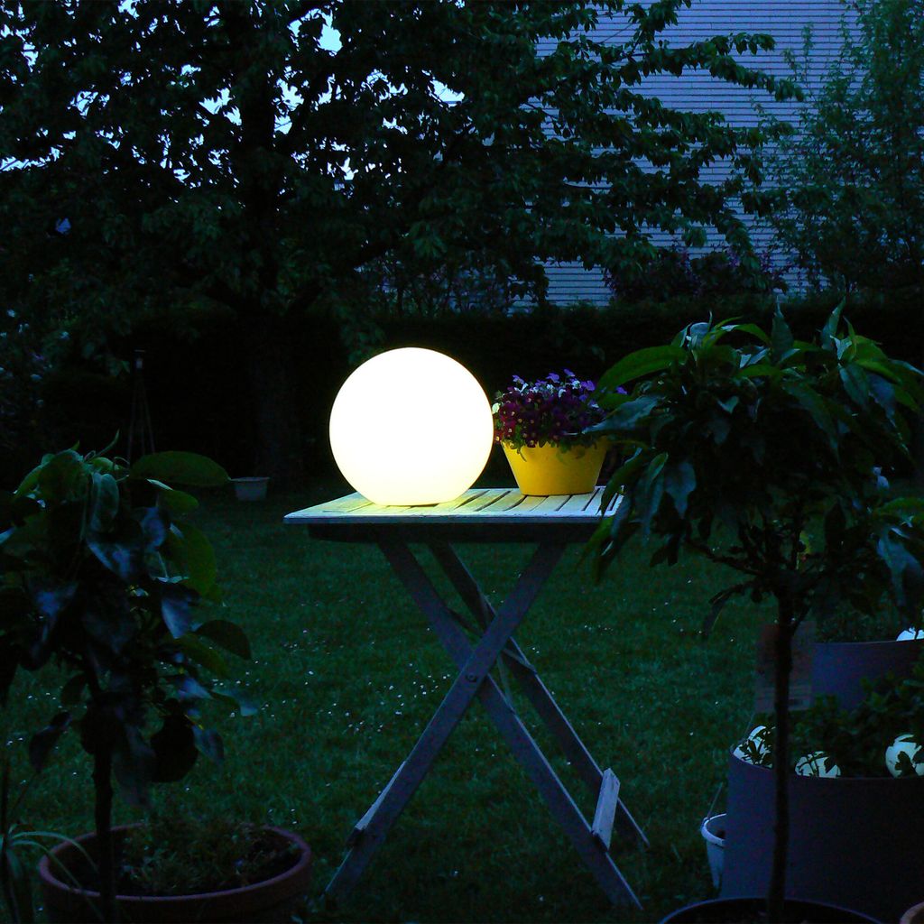 LED Kugelleuchte Solarkugel 30 cm Gartenlampe warmweiss Produktbild 6