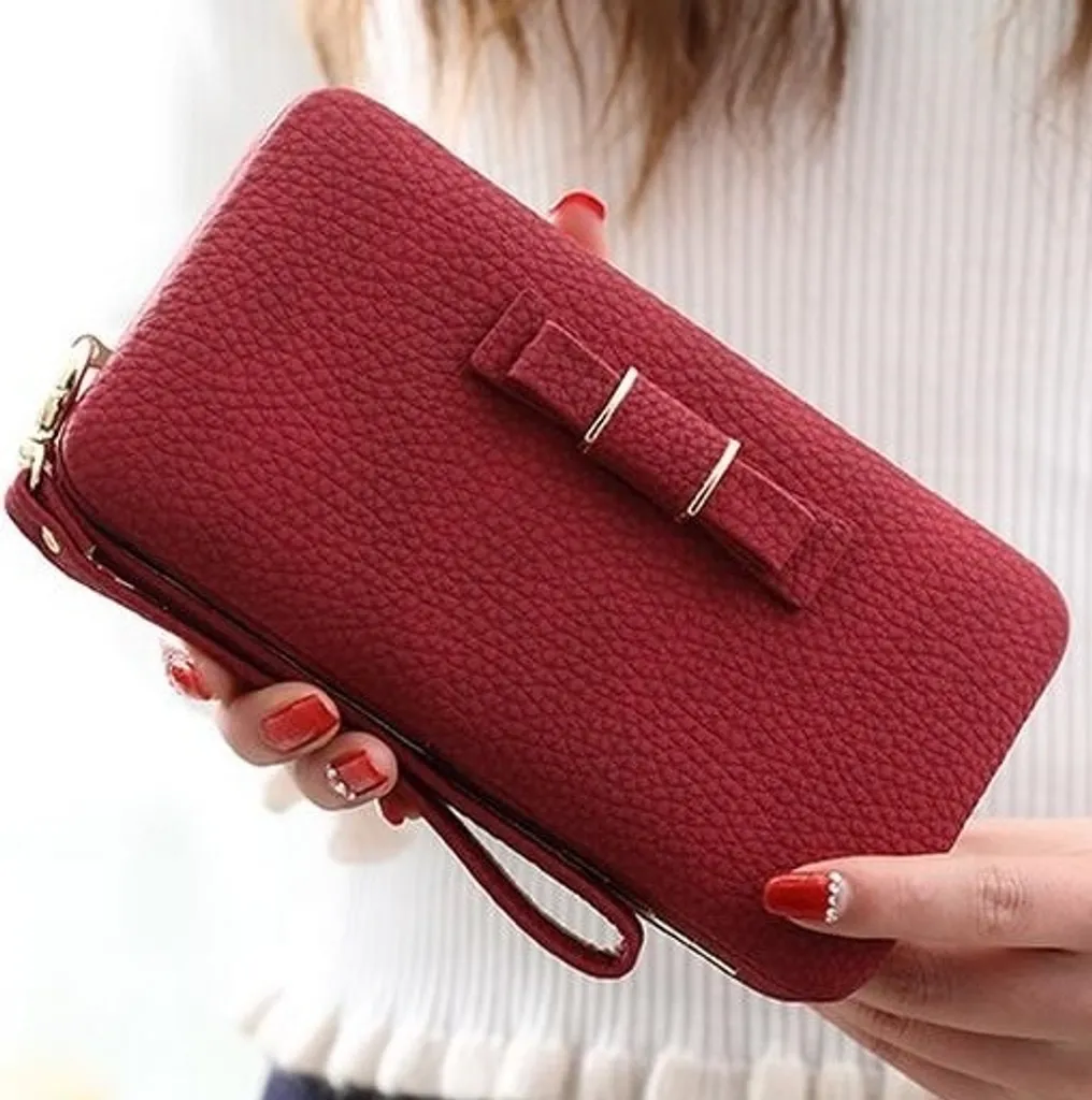 Portafoglio Jaris Rosso per Donna KP14953: Spazio e Stile per Te