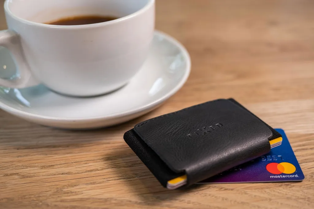 FIXED Tiny Wallet - Mini Portefeuille en Cuir de Vachette Véritable Noir - 4