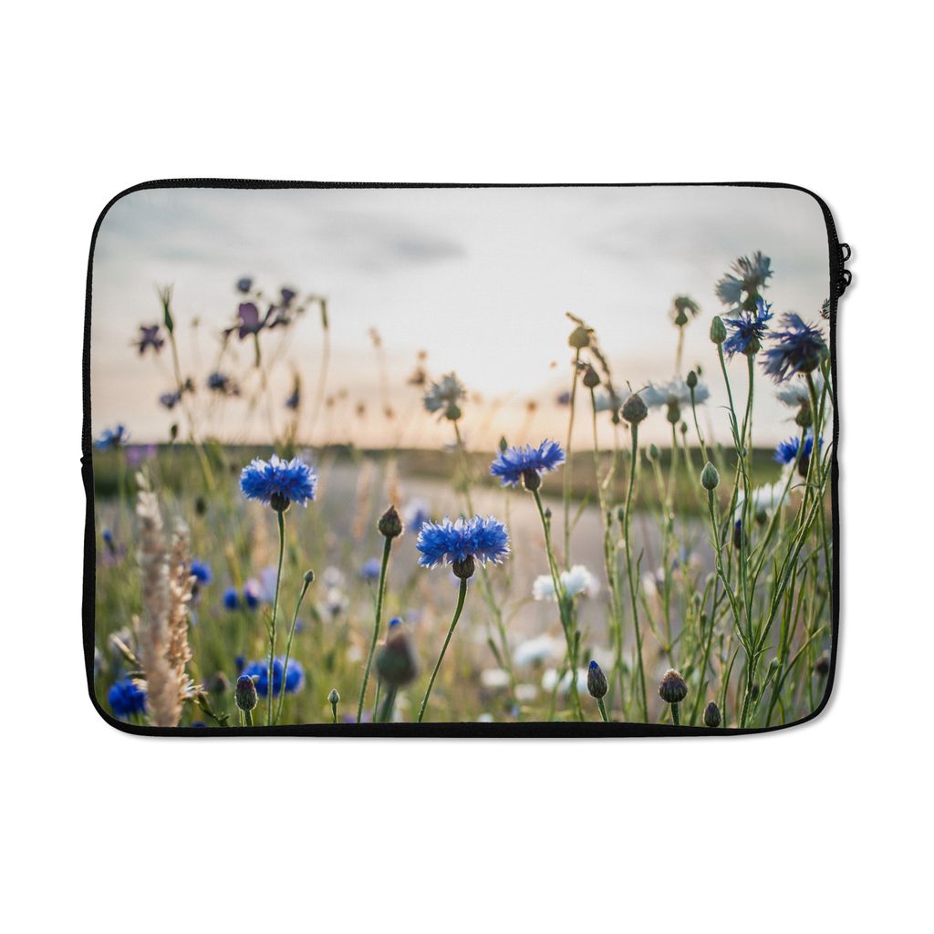 MuchoWow Laptop Hülle 14 ZollBlumen - Sommer - Kornblume - Blau - Sonne - Wolken Laptoptasche - Laptoptasche - Stoßsicher - Schutzhaube