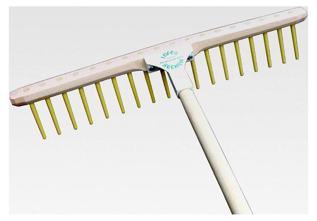 Gartenrechen 60 cm mit 18 Nylonzinken