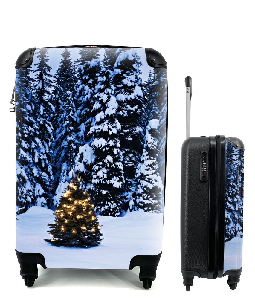 MuchoWow Koffer Handgepäck Trolley Rollkoffer Kleine Reisekoffer mit 4 Rollen - Eine winterliche Umgebung mit einem Tannenbaum - Cabin Size < 55...