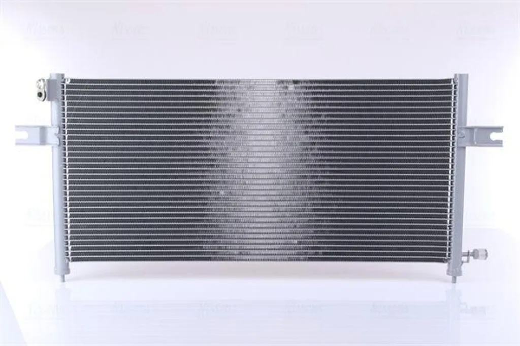 Réparer la clim du Navara avec le condenseur 94759 - Qualité OE Nissan