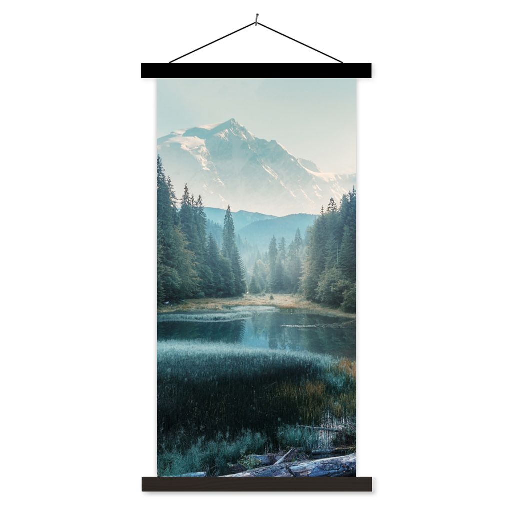 MuchoWow Textilposter Wald - Gras - Berge - Bäume - Natur 60x120 cm mit schwarzem Rahmen - Magnete