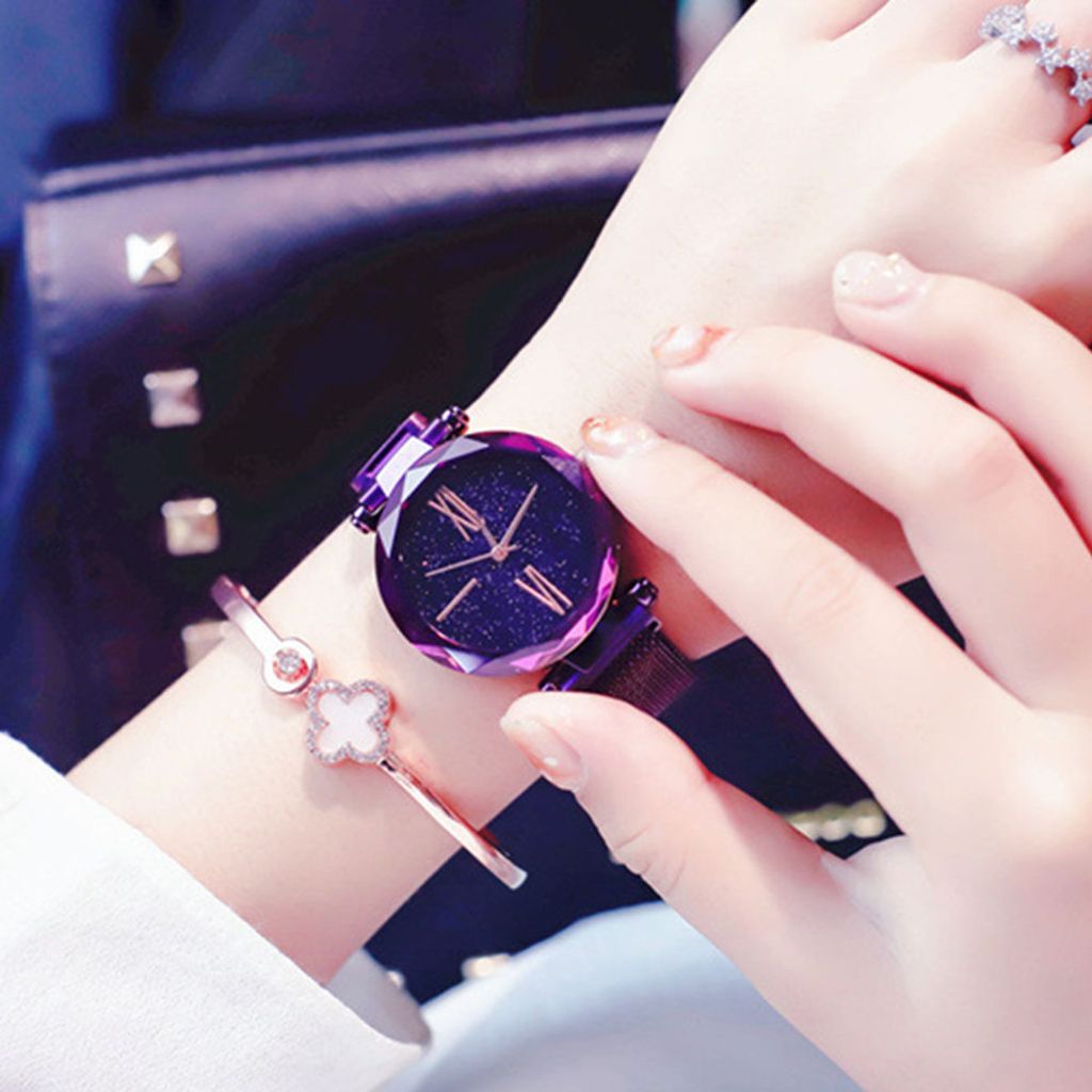 Frauen einfache wasserdichte Sternenmuster Uhr lila