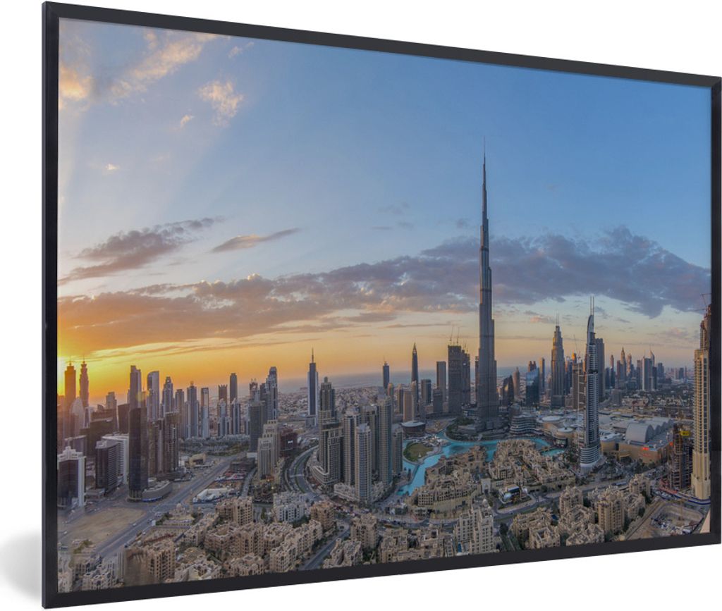 MuchoWow Gerahmtes Poster Bunter Himmel über Dubai und der Burj Khalifa 30x20 cm - Poster mit Schwarzem Bilderrahmen Wandposter Rahmen Foto Bild...