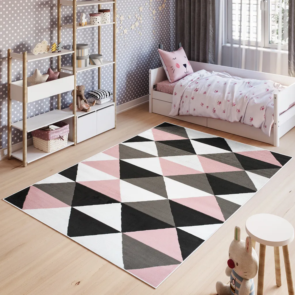 Tapis géométrique certifié Oeko-Tex motif triangle rose et gris 180x250cm