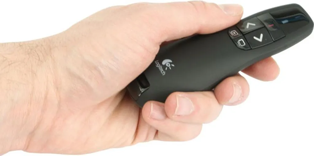 Clicker Presentazioni Logitech R400 - Puntatore Laser Professionale per Office - 19