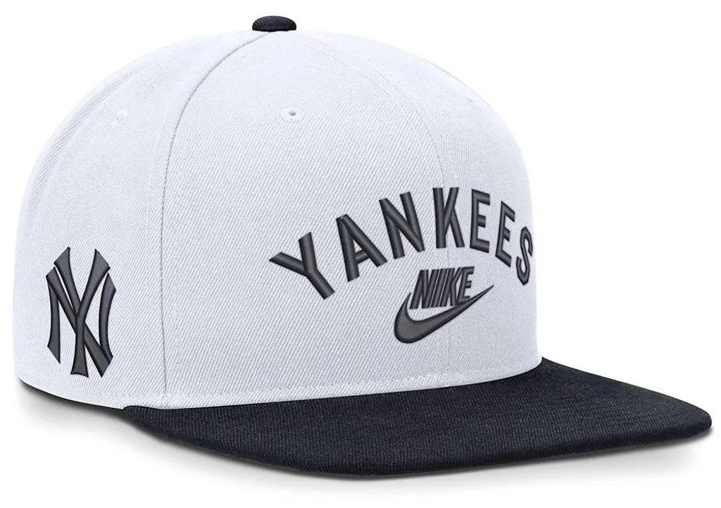Nike Mlb New York Yankees Cooperstown Dri-fit Pro Structured Square Bill Kappe Weiß M-L Weiß M-L