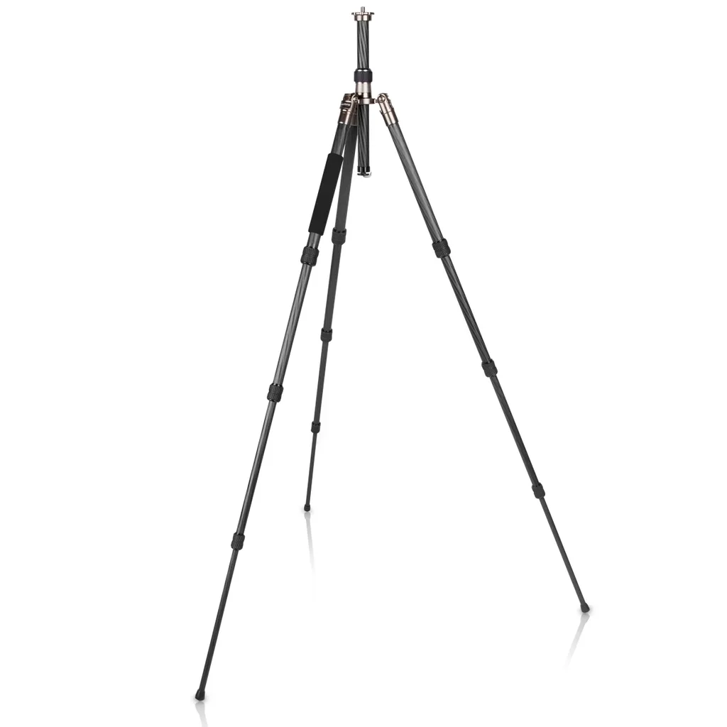Treppiede Mantona Titanium Carbon con testa a sfera e borsa per treppiede, treppiede per fotocamera fino a 170 cm, treppiede fotografico con rotazione di 180° per riprese macro, treppiede con sistema di sgancio rapido compatibile Arca Swiss