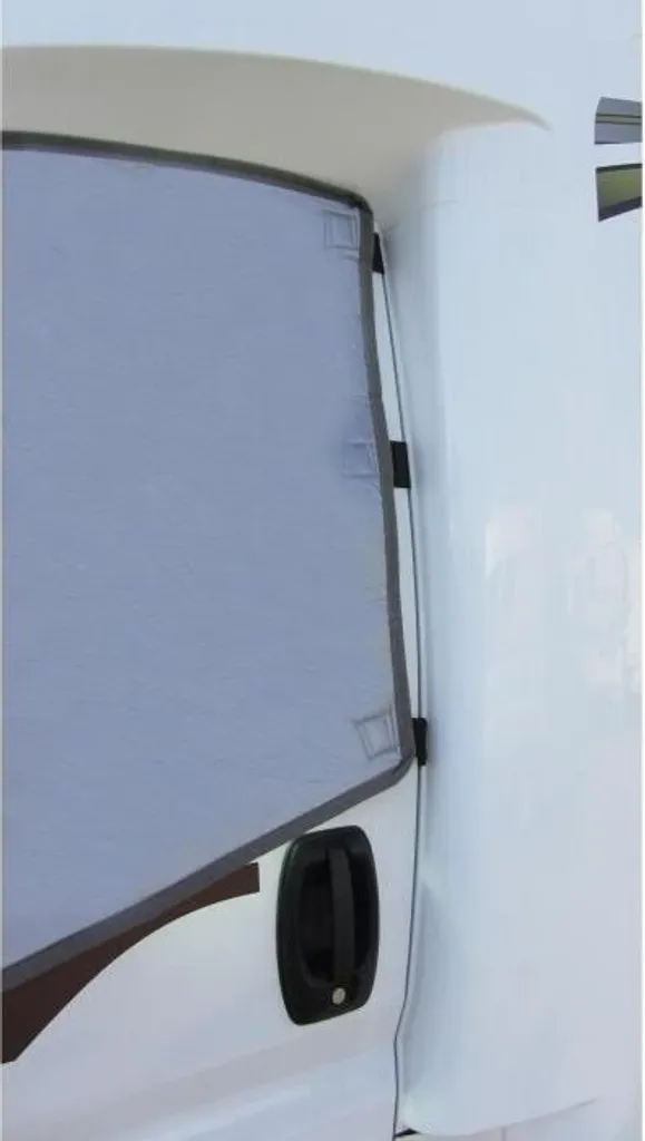 Réparation carrosserie Transit 2006 - Composant extérieur adaptable - 3