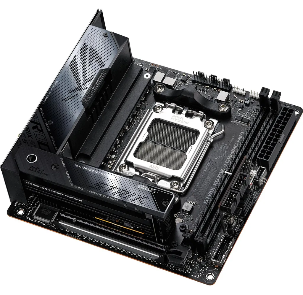 Carte Mère Gaming AM5 ASUS ROG STRIX X670E-I WIFI DDR5 Format mITX