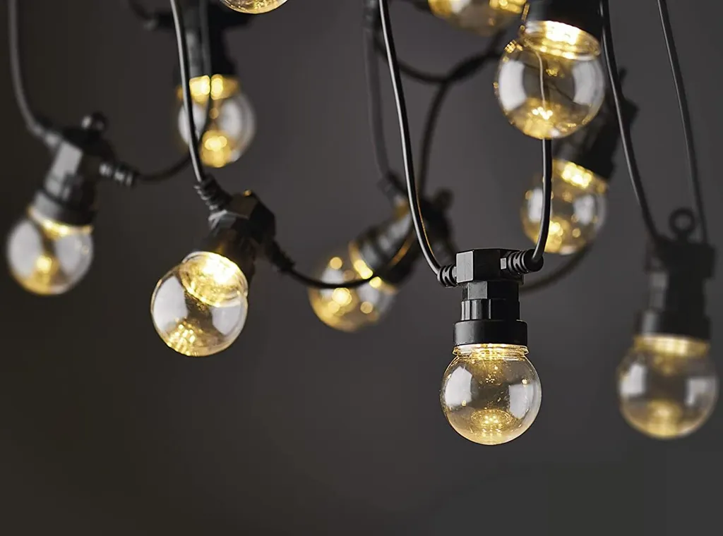 Guirlande Guinguette Extérieure LED 5m avec 10 Ampoules Décoratives EMOS